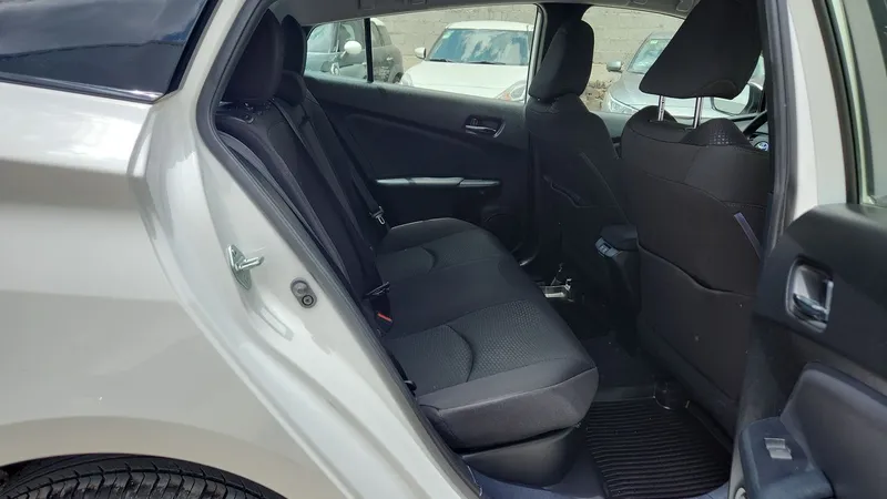 Toyota Prius 2019