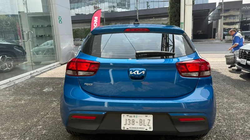 Kia Rio Hb 2023