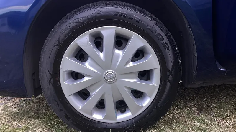 Nissan V-drive 2020
