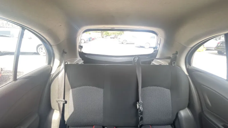 Nissan March 2021