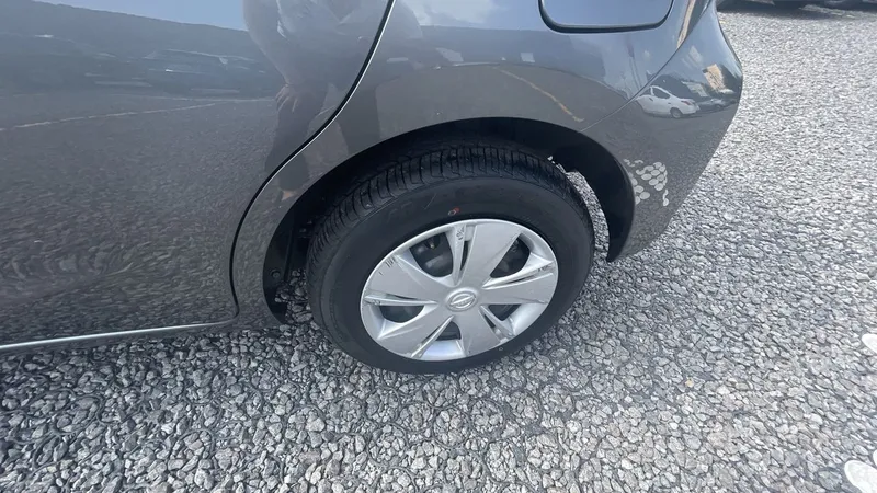 Nissan March 2021