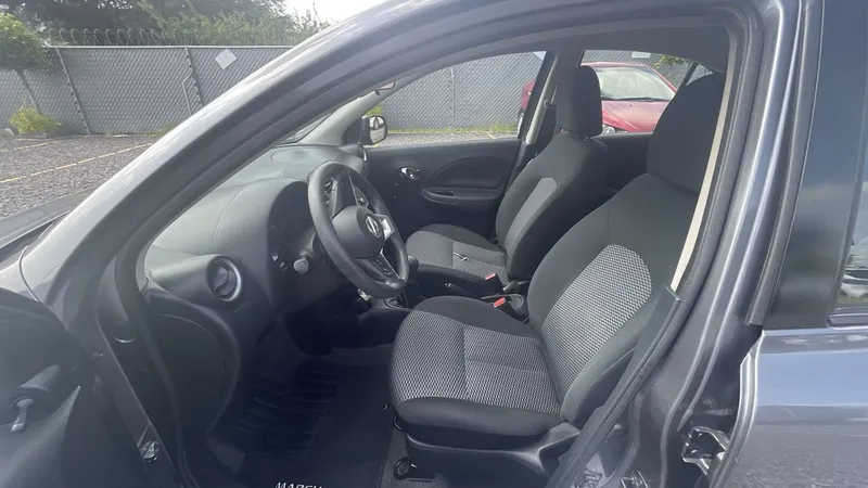 Nissan March 2021