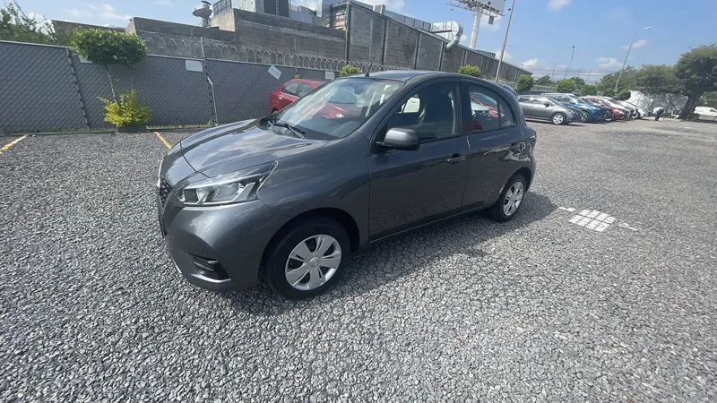 Nissan March 2021