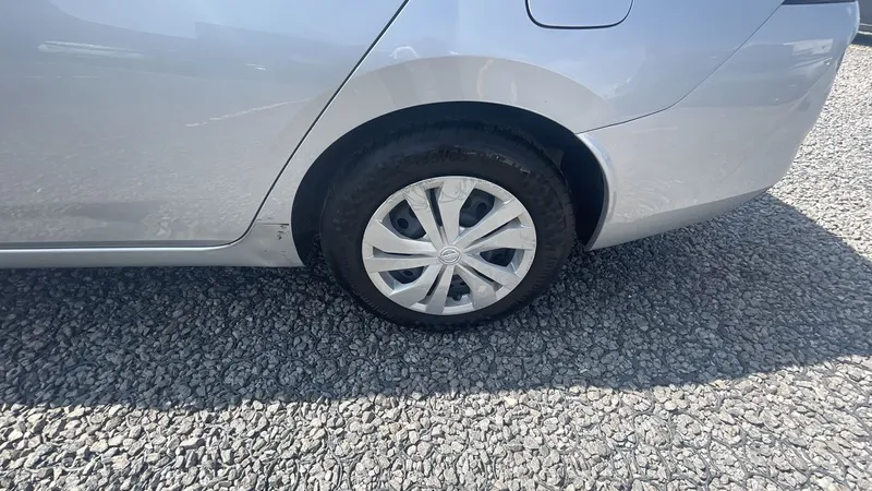 Nissan Versa 2024
