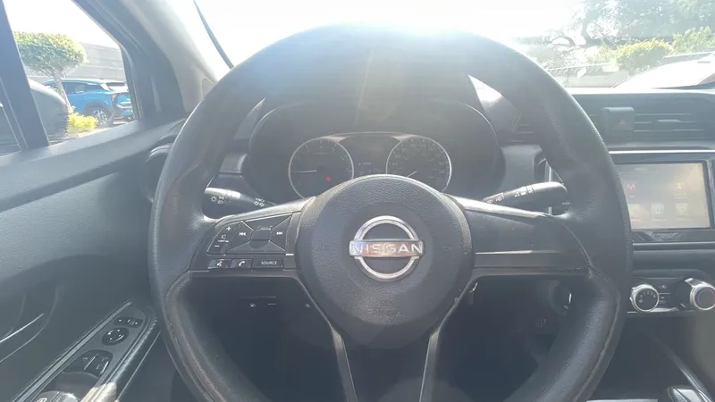 Nissan Versa 2024