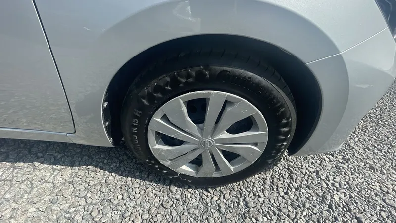 Nissan Versa 2024