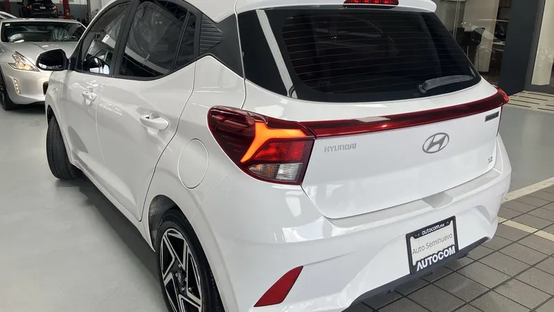 Hyundai Grand I10 Hb 2025