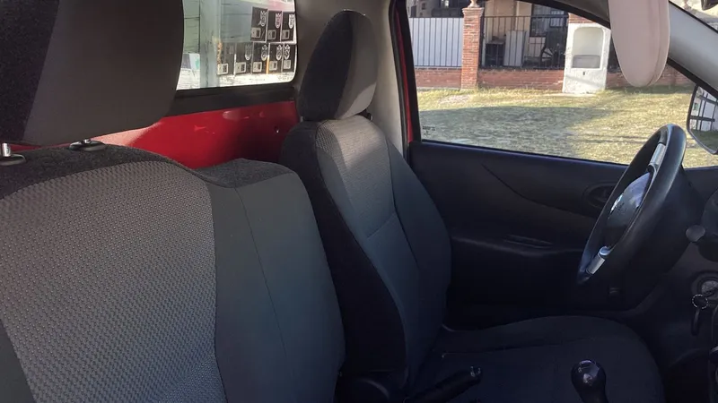 Nissan Np300 2019