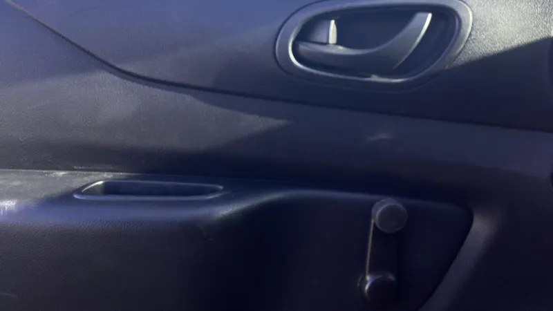 Nissan Np300 2019