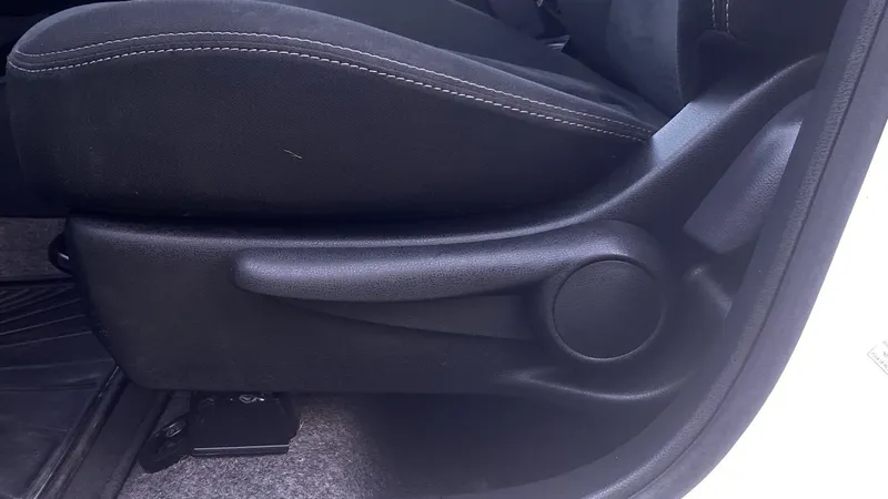 Nissan March 2022