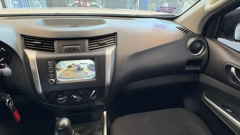 Nissan Frontier 2024