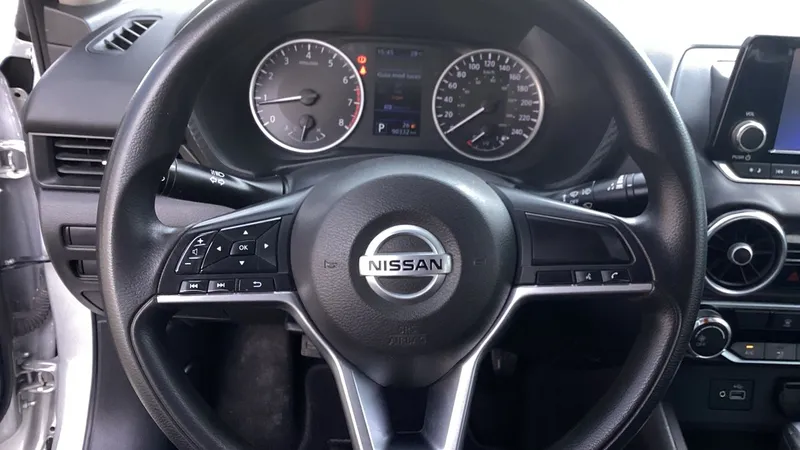 Nissan Sentra 2023