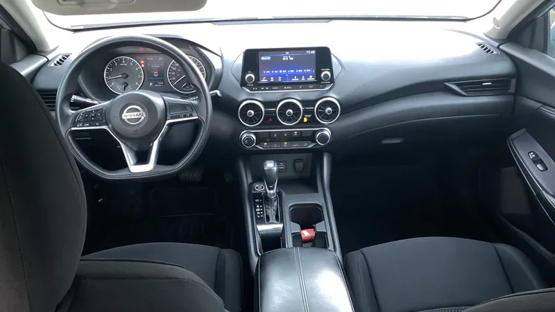 Nissan Sentra 2023