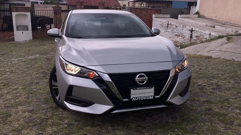 Nissan Sentra 2023