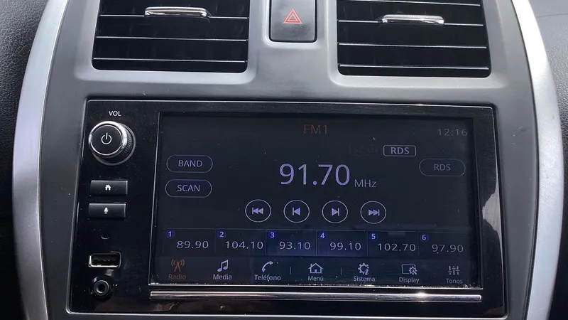 Nissan March 2019
