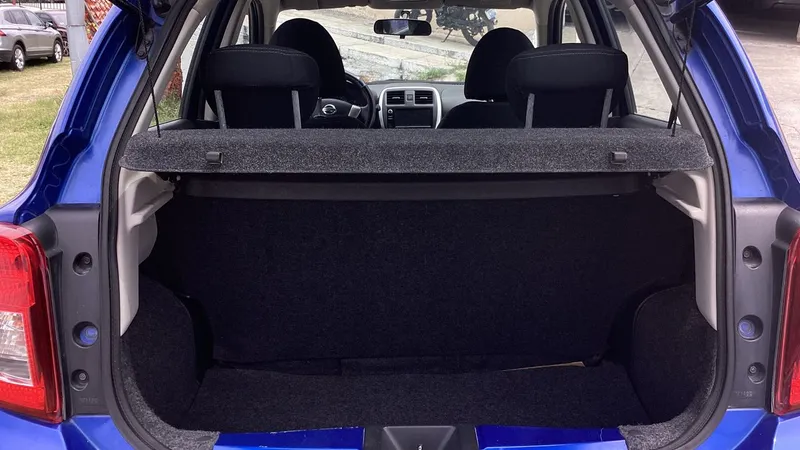 Nissan March 2019