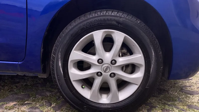 Nissan March 2019