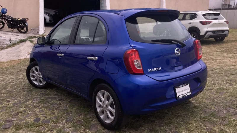Nissan March 2019