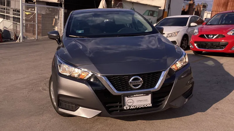 Nissan Versa 2023