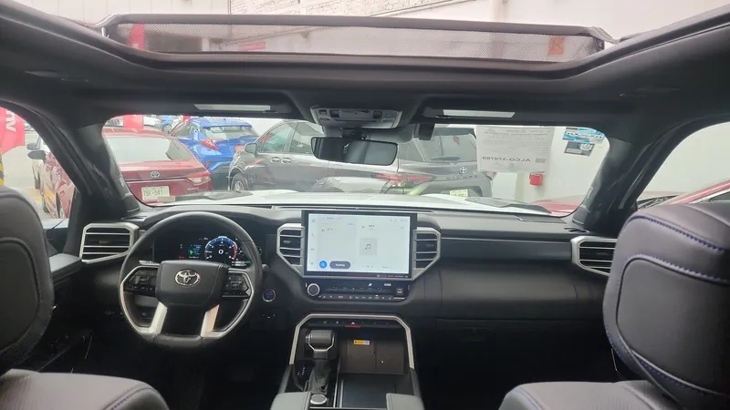 Toyota Tundra 2023