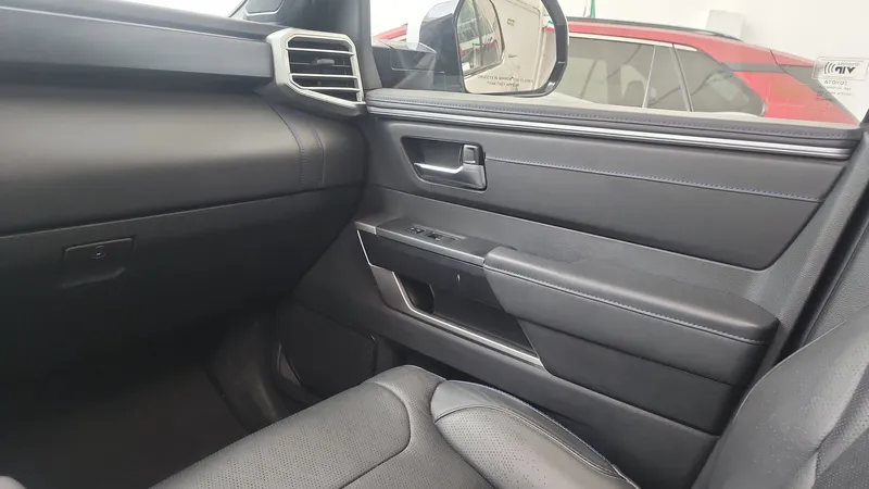 Toyota Tundra 2023