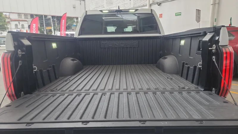 Toyota Tundra 2023