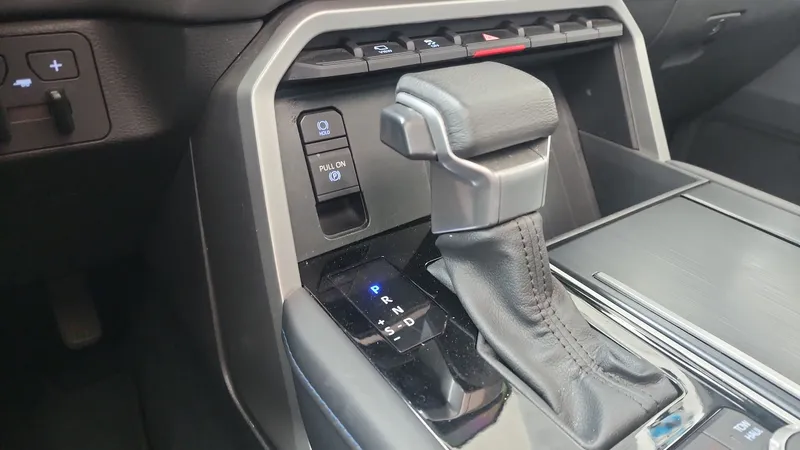 Toyota Tundra 2023