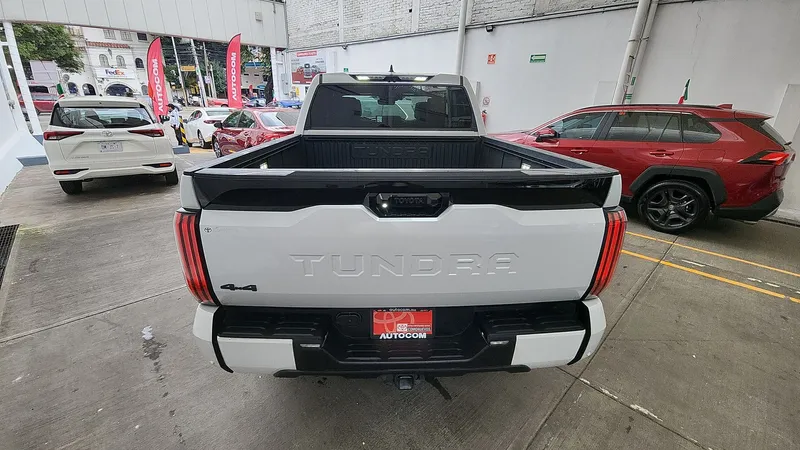 Toyota Tundra 2023