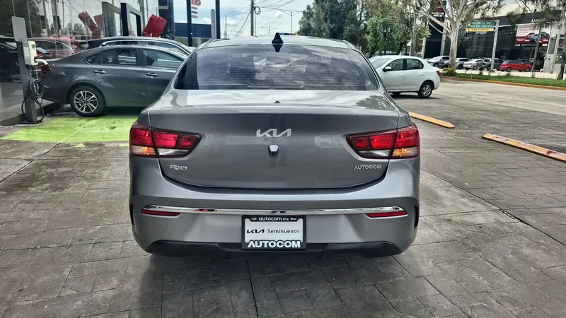 Kia Rio Sedan 2022