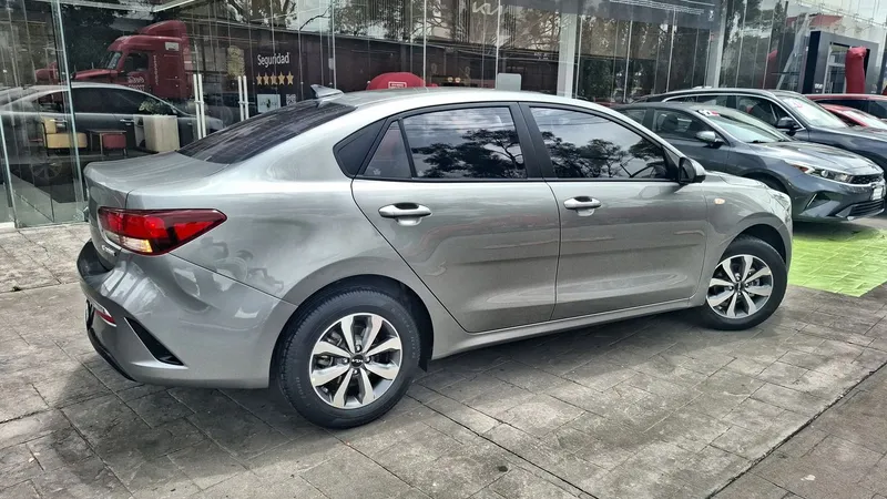 Kia Rio Sedan 2022