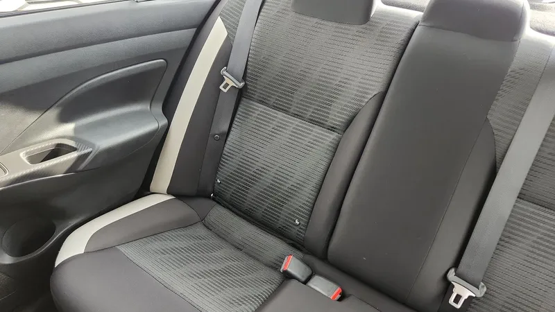 Nissan Versa 2021