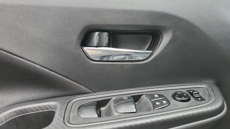 Nissan Versa 2021