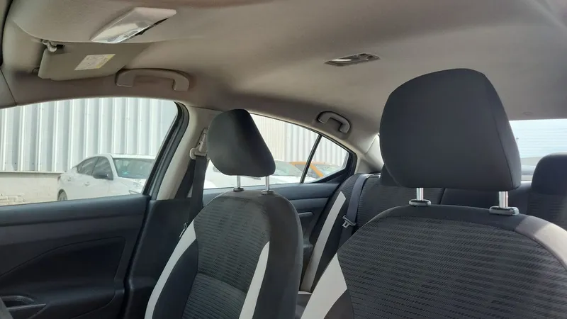 Nissan Versa 2021