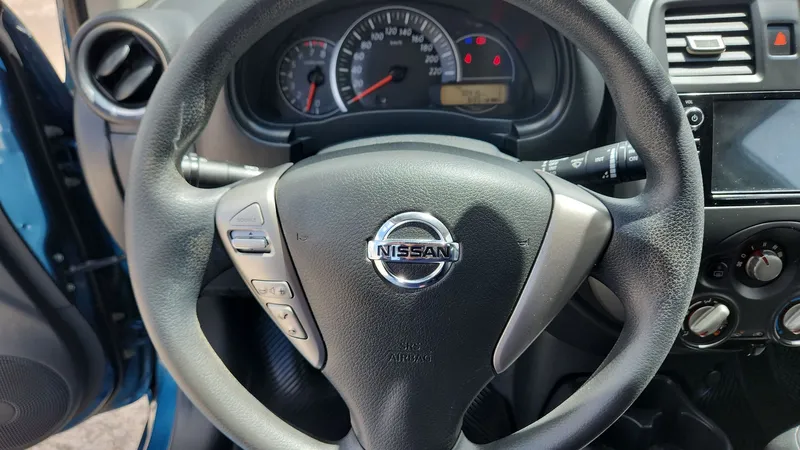Nissan March 2020