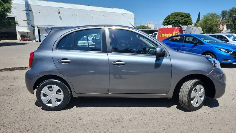 Nissan March 2020