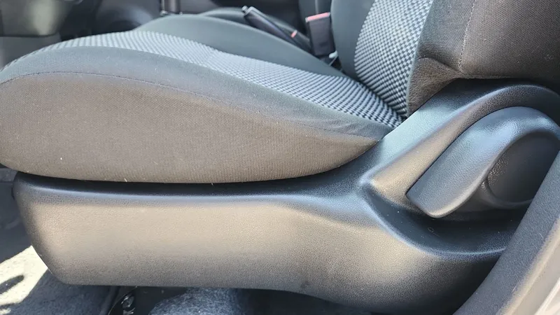Nissan March 2020