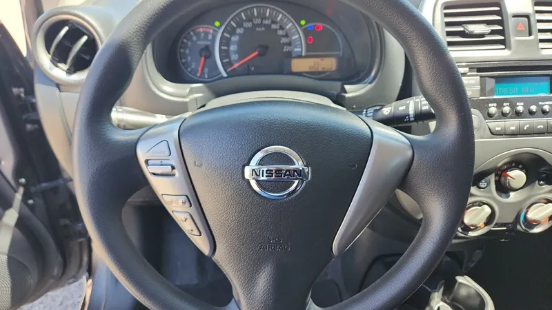 Nissan March 2020