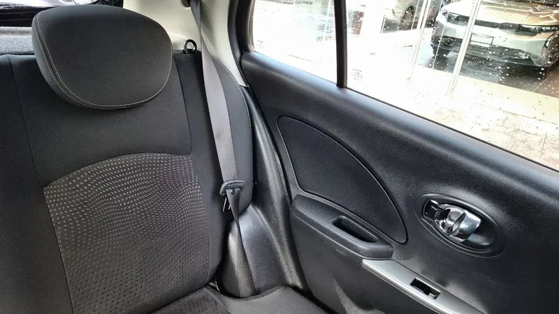 Nissan March 2020