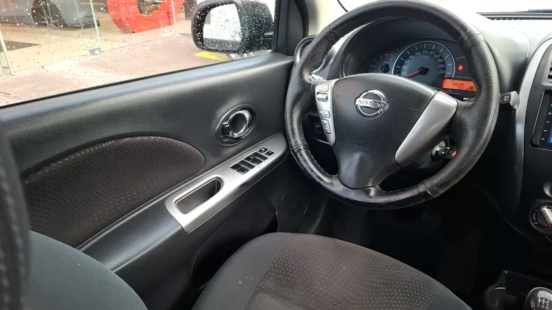 Nissan March 2020