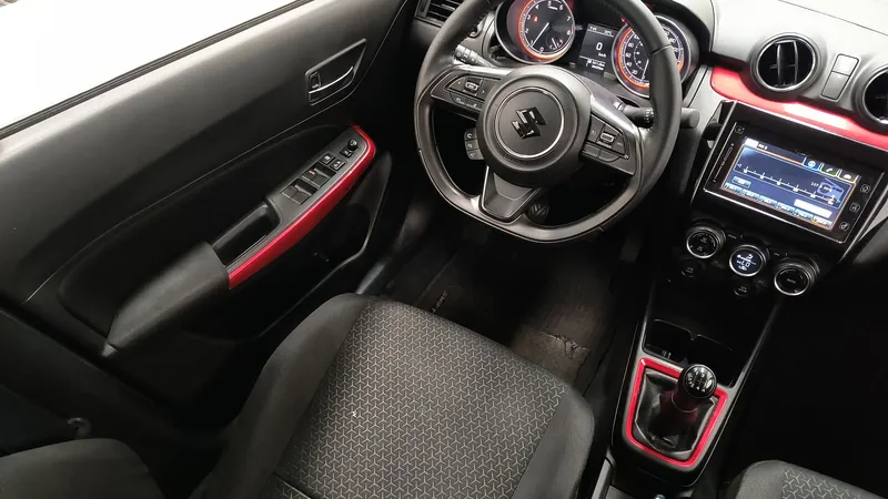 Suzuki Swift 2021