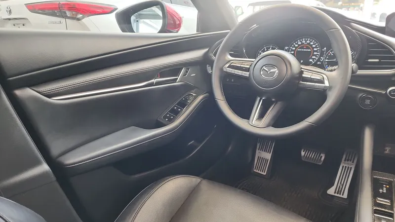 Mazda Mazda 3 2023