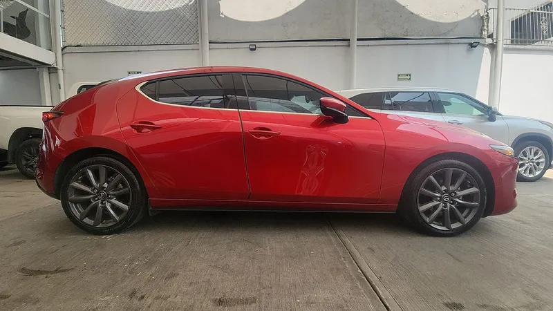 Mazda Mazda 3 2023