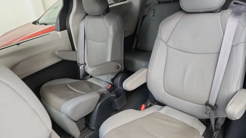 Toyota Sienna 2023