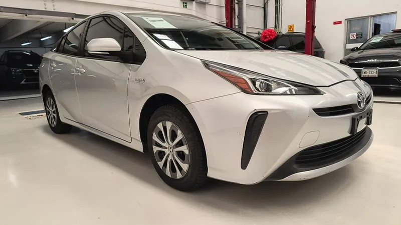 Toyota Prius Base 2021
