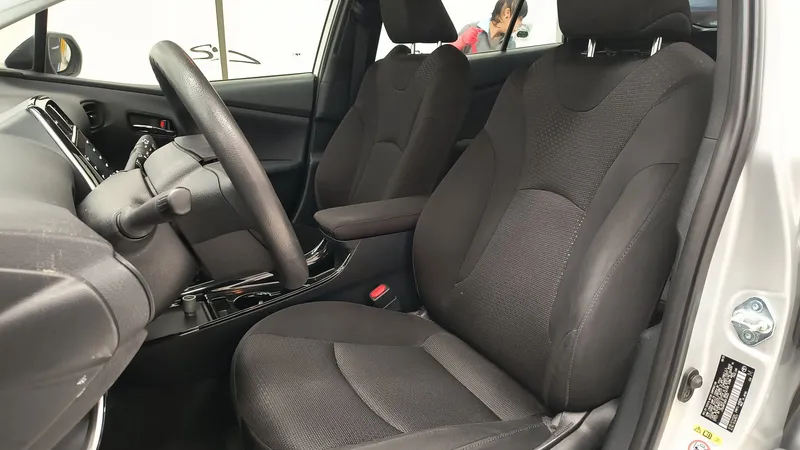 Toyota Prius Base 2021