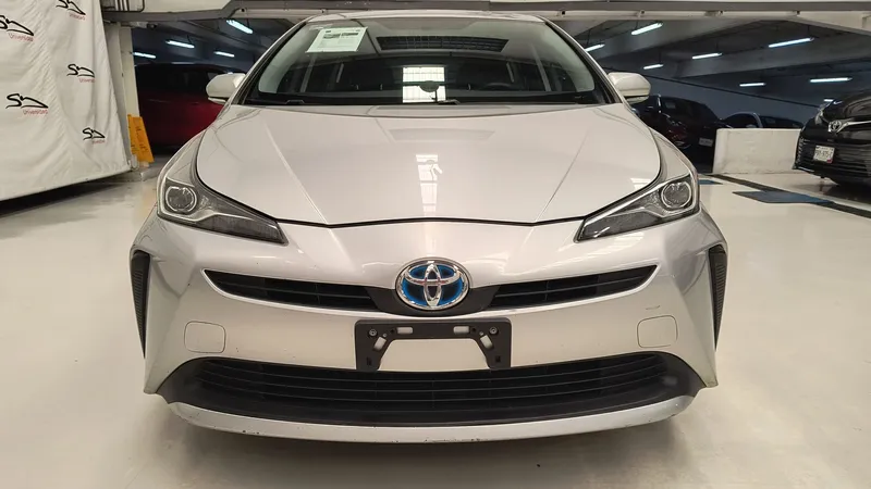 Toyota Prius Base 2021