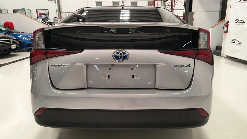 Toyota Prius Base 2021