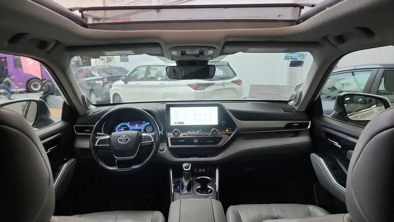 Toyota Highlander 2023