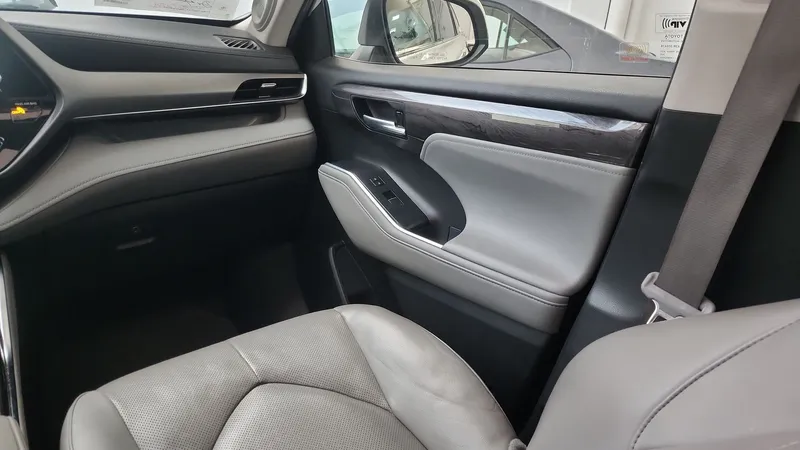 Toyota Highlander 2023