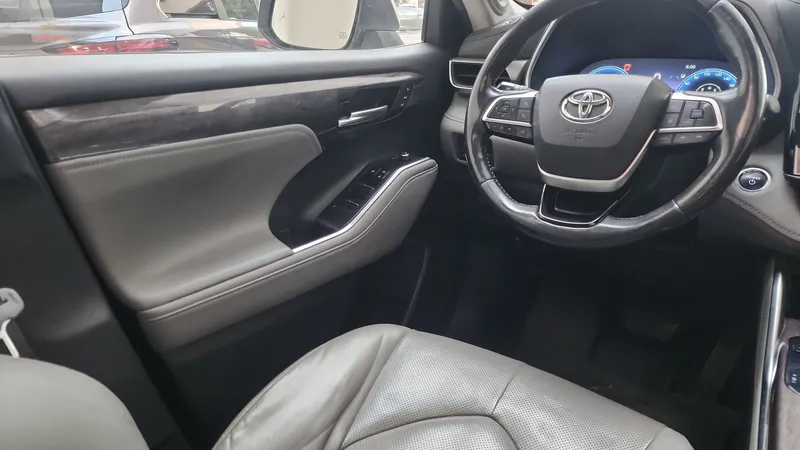 Toyota Highlander 2023
